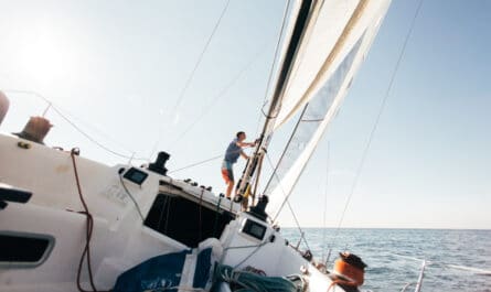 location bateau Port Camargue