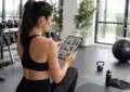 Coach sportif virtuel utilisant ChatGPT pour programme fitness personnalisé